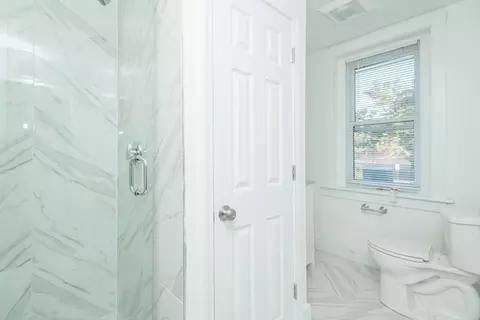 Bath - 1620 Beacon St, Brookline, MA 02446 photo 2 of 5