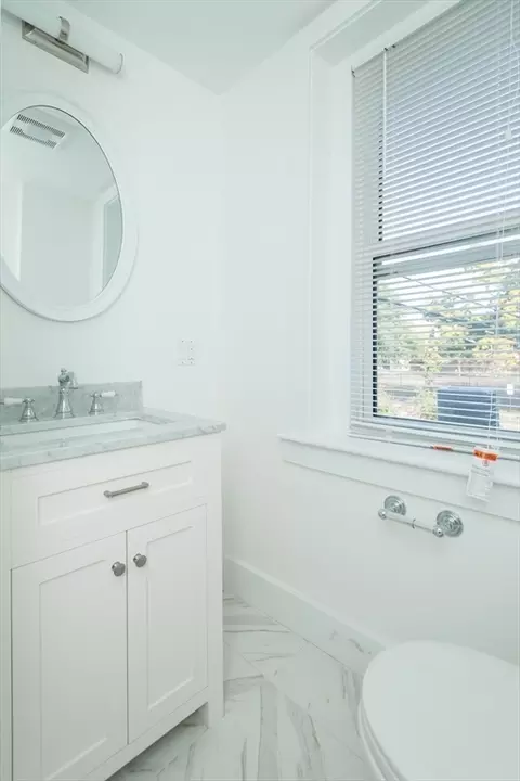 Bath - 1620 Beacon St, Brookline, MA 02446 photo 3 of 5