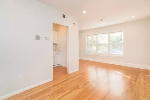 Living - 1620 Beacon St, Brookline, MA 02446 photo 3 of 16