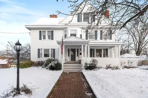 155 Cedar St, Clinton, MA 01510
