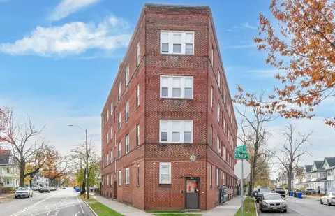 192-198 White St, Springfield, MA 01108