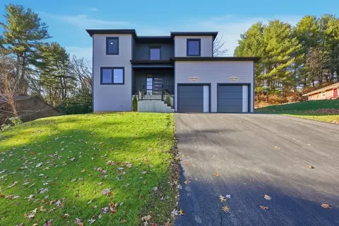 287 Whitney Ave, Holyoke, MA 01040