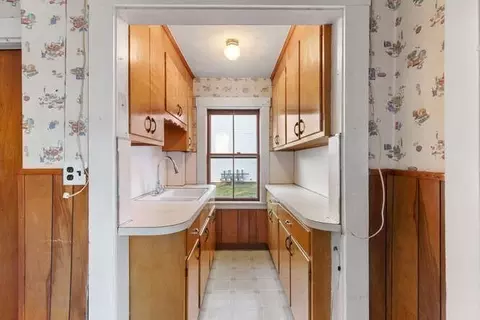 13 Highland St, Wakefield, MA 01880 photo 9