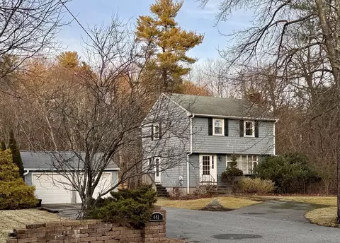 441 Foundry St, Easton, MA 02356