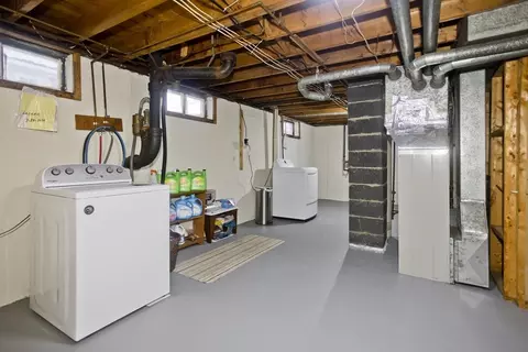68 Hamilton St, Springfield, MA 01119 photo 21