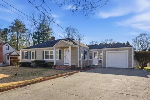 43 Houston Rd, West Springfield, MA 01089 photo 2