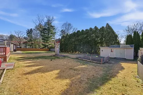 43 Houston Rd, West Springfield, MA 01089 photo 5