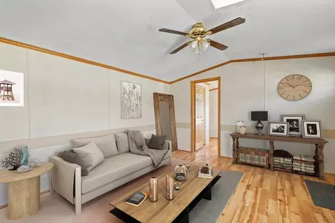 45 Kins Ct, Onset, MA 02558 photo 11