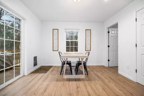 48 Walnut St, Douglas, MA 01516 photo 11