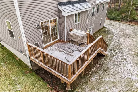 48 Walnut St, Douglas, MA 01516 photo 29