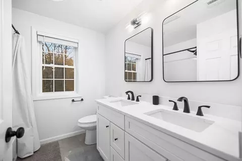 48 Walnut St, Douglas, MA 01516 photo 28