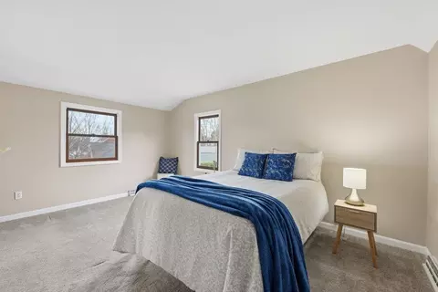 10 Woodcrest Rd, Springfield, MA 01129 photo 18