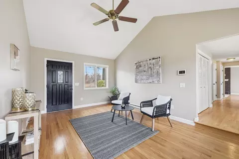 10 Woodcrest Rd, Springfield, MA 01129 photo 11