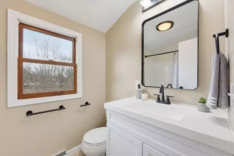 10 Woodcrest Rd, Springfield, MA 01129 photo 20