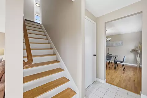 10 Woodcrest Rd, Springfield, MA 01129 photo 17