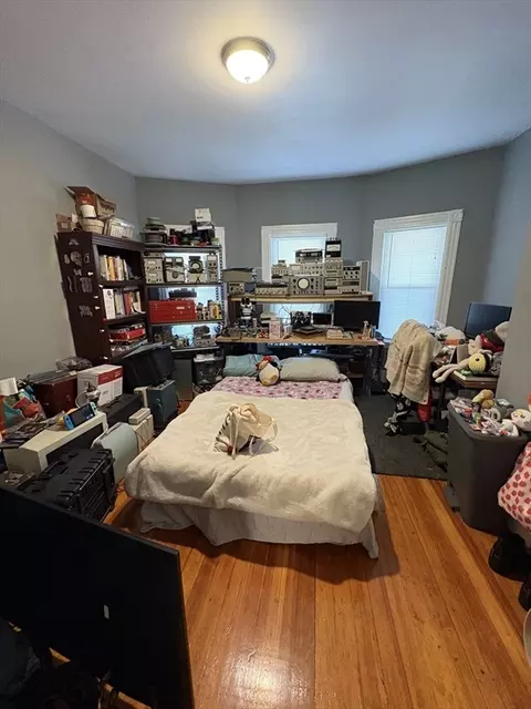 211 Elm, Everett, MA 02149 photo 11
