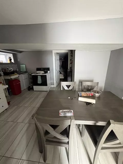 211 Elm, Everett, MA 02149 photo 21