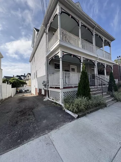 211 Elm, Everett, MA 02149 photo 3