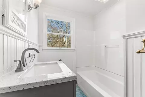 212 Mill St, Mansfield, MA 02048 photo 12