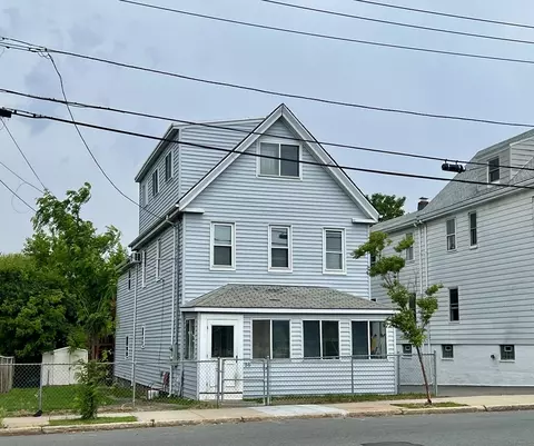 56 Main St, Winthrop, MA 02152