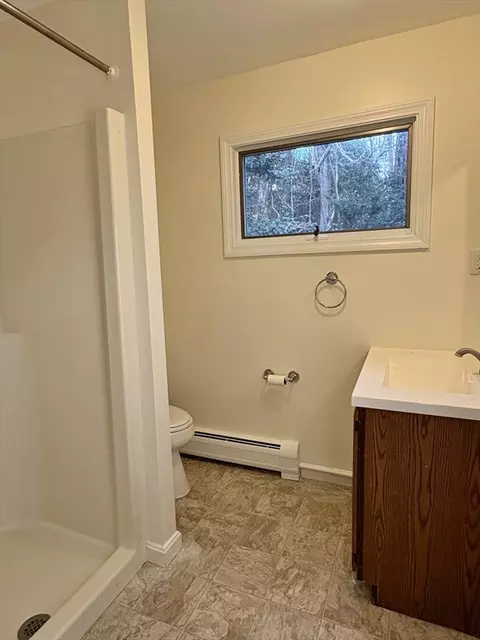 Bath - 55 Chickadee Ln, Centerville, MA 02632 photo 1 of 2