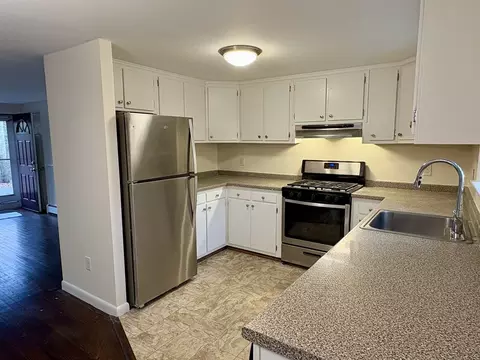 Kitchen - 55 Chickadee Ln, Centerville, MA 02632 photo 3 of 3