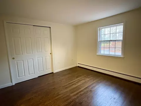 Bedroom - 55 Chickadee Ln, Centerville, MA 02632 photo 3 of 5