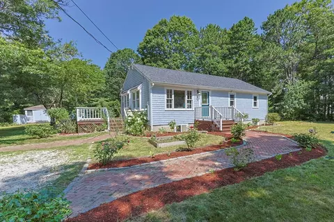 435 Old Mill Rd, Barnstable, MA 02655