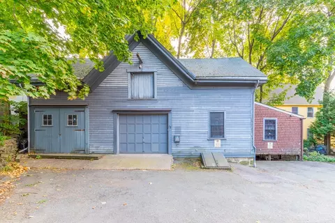 12 Thayer St, Brookline, MA 02445