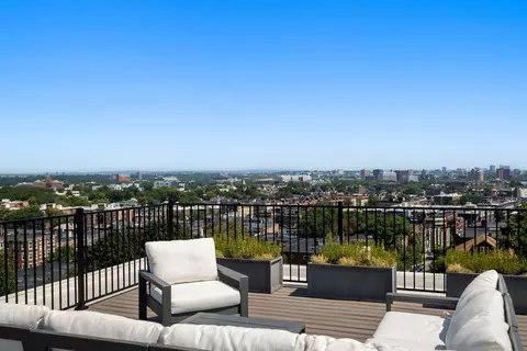 249 Corey Rd #207, Boston, MA 02135
