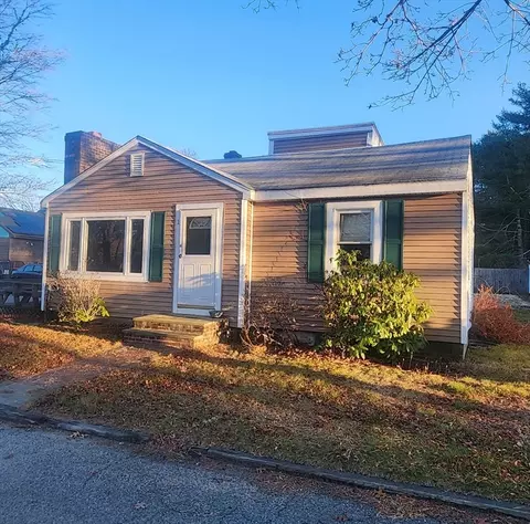 1 Gibbs Ball Park Rd, Wareham, MA 02571 photo 3