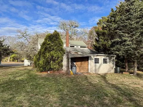 30 Pond St, Osterville, MA 02655 photo 13