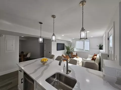 64 Alpine St #104, Boston, MA 02119