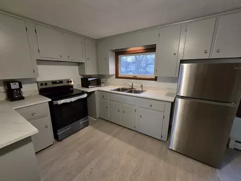 24 Pepka Dr, Webster, MA 01570 photo 5