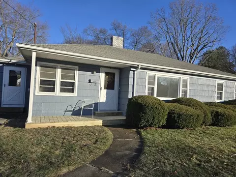 24 Pepka Dr, Webster, MA 01570 photo 3