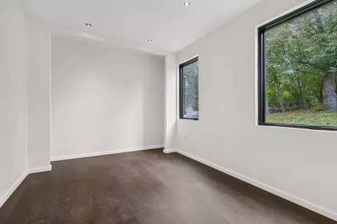 Bedroom - 883 Greendale Ave, Needham, MA 02492 photo 1 of 4