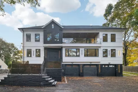 Exterior - 883 Greendale Ave, Needham, MA 02492 photo 3 of 3