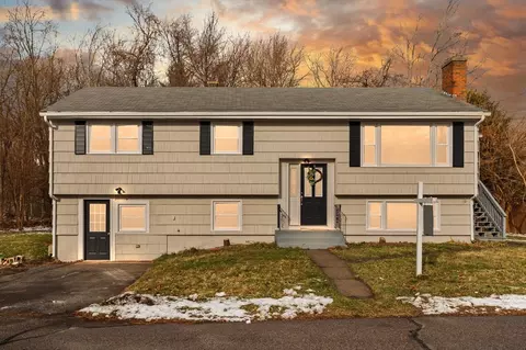 8 Maple Ln, Millbury, MA 01527