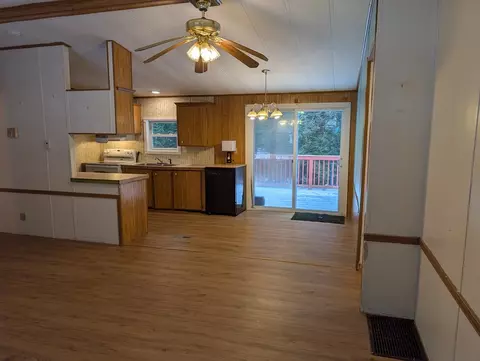 53 Earl, Athol, MA 01331 photo 2