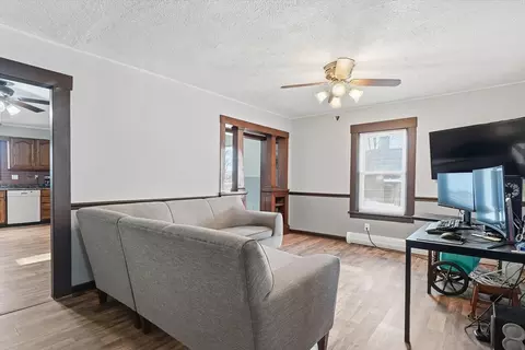 293 Pine St, Gardner, MA 01440 photo 24