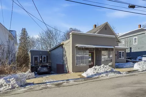 293 Pine St, Gardner, MA 01440 photo 3