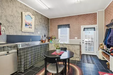 293 Pine St, Gardner, MA 01440 photo 5