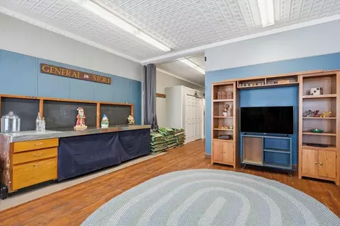 293 Pine St, Gardner, MA 01440 photo 15