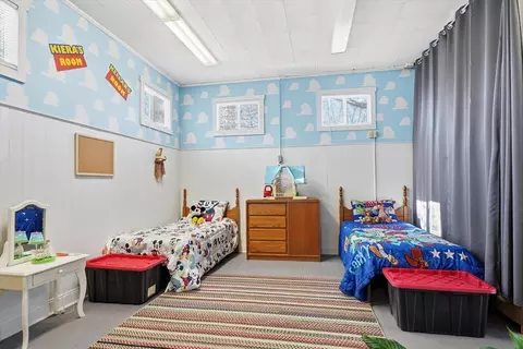 293 Pine St, Gardner, MA 01440 photo 16