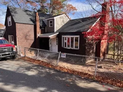10 Oak Rd, Middleton, MA 01949 photo 3