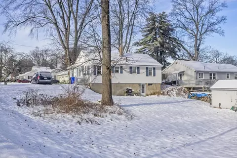 129 Cooper St, Springfield, MA 01108 photo 23