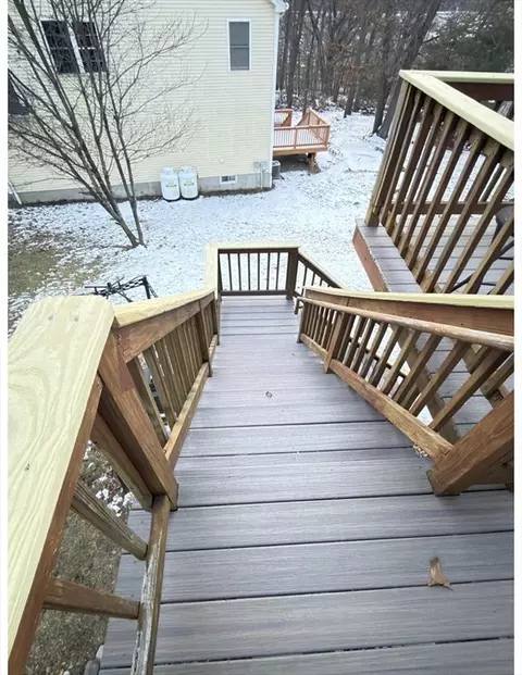 47 Gibbs St, Worcester, MA 01607 photo 5