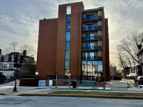 390 Broadway #24, Somerville, MA 02145