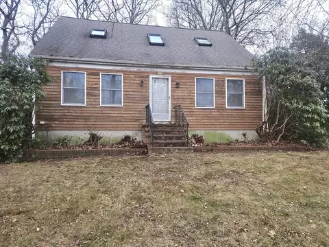 664 Norman, Fall River, MA 02721