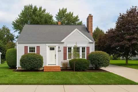 130 Dean St, Norwood, MA 02062